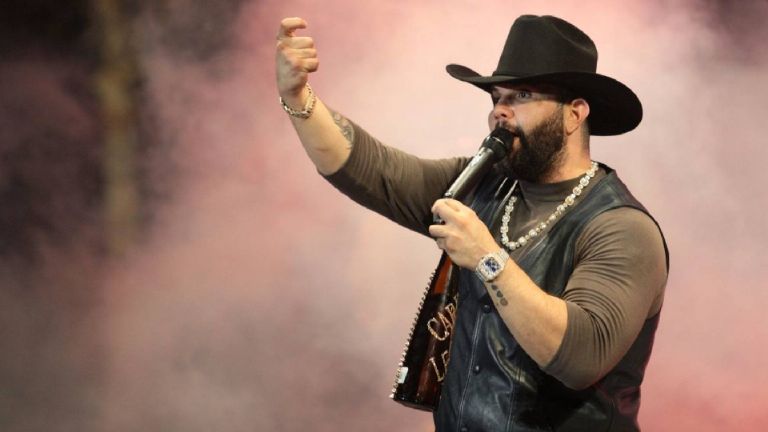 Carín León recuerda polémica en concierto de Hermosillo y afirma no estar arrepentido