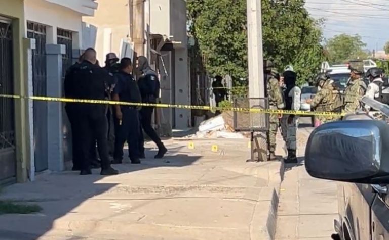 Varios casquillos percutidos quedaron repartidos en el sitio