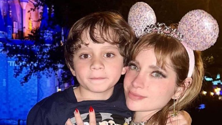 José Julián regresa con su madre; Maribel Guardia pierde resolución legal