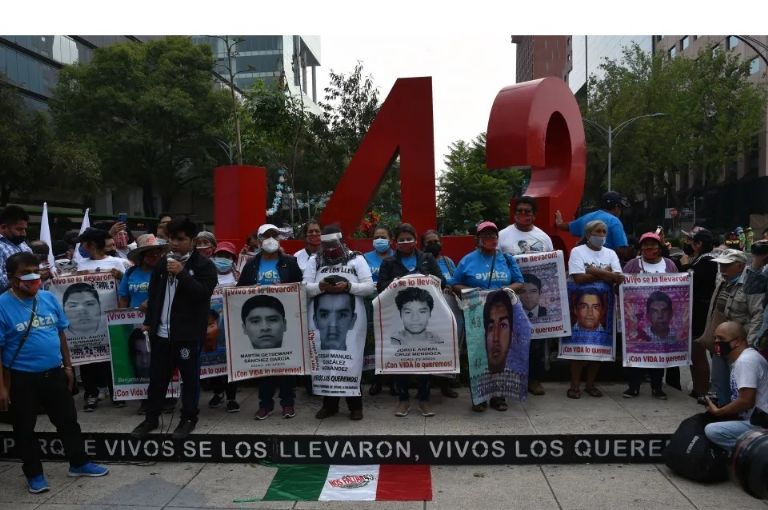 Responsabilizan a Guerreros Unidos desaparición de los 43 normaliastas de Ayotzinapa