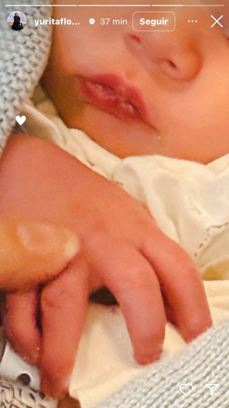 Yuridia compartió una foto de su bebé 