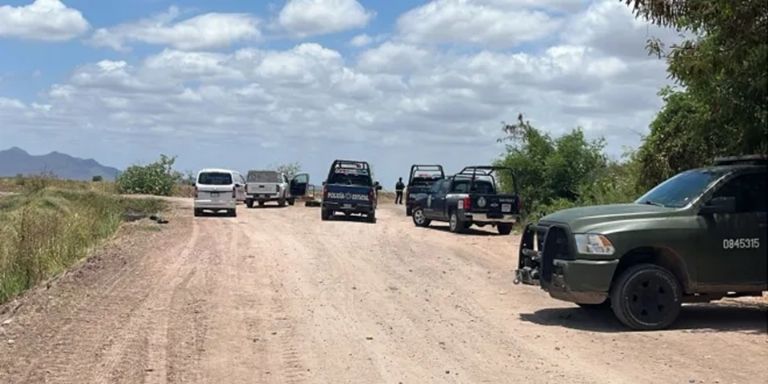 Los hombres ejecutados fueron encontrados atados de pies y manos en el camino de terraceria