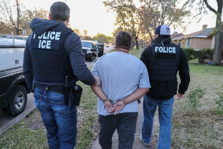 Donald Trump amplio el proceso de deportacion acelerada a migrantes sin antecedentes penales