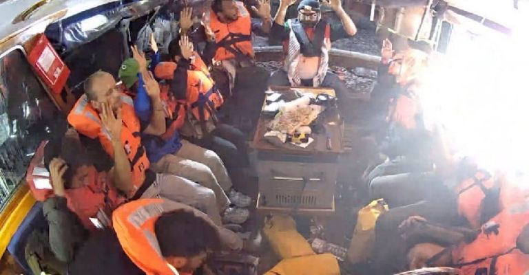 Ejército Israelí aborda barco donde viaja Greta Thunberg a Gaza