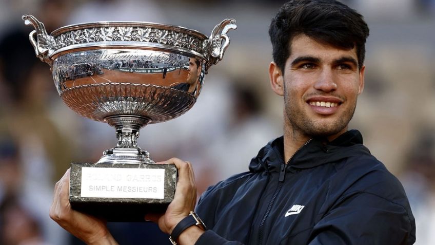 Épica remontada de Alcaraz a Sinner y conquista el bicampeonato en Roland Garros