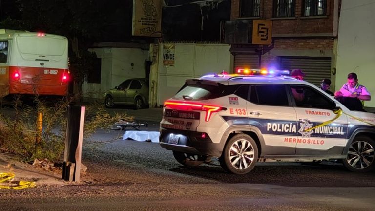 Muere ciclista atropellado por transporte público en Hermosillo
