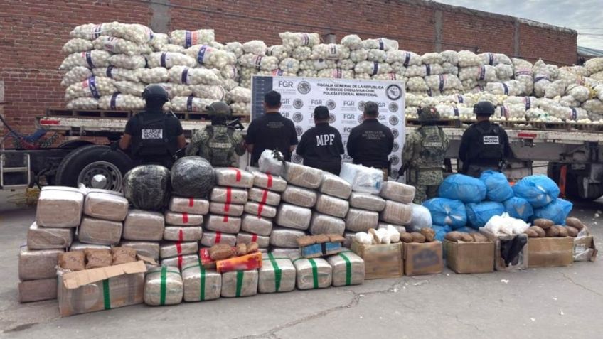 Chihuahua: Caen dos traileros con más de 1 tonelada de droga oculta en costales de cebolla