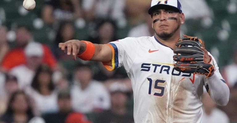 Paredes brilla en la antesala de los Astros