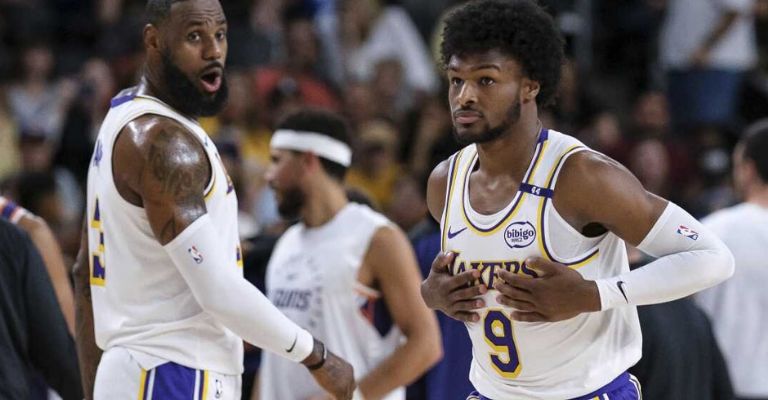 Bronny se mantiene alejado de las distracciones