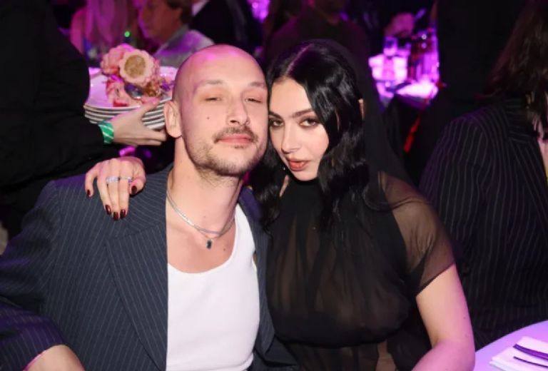 Ambos han sido novios desde 2022 