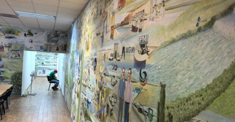 Parte del gran mural de la industria de Cajeme