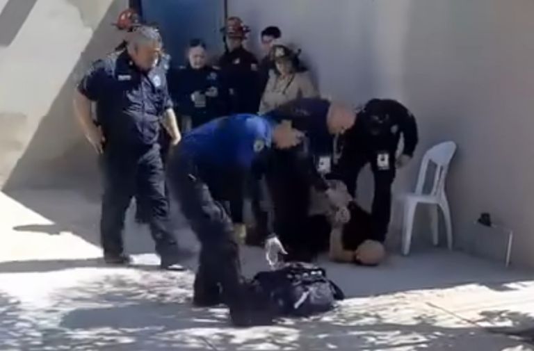 Sujeto de 39 años amenazó a su madre y se atrincheró en su domicilio con su hijo menor de edad