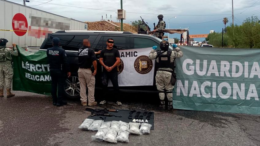 Intensa persecución en Santa Ana deja dos lesionados y a sujeto detenido; portaba armas, droga y vehículo robado