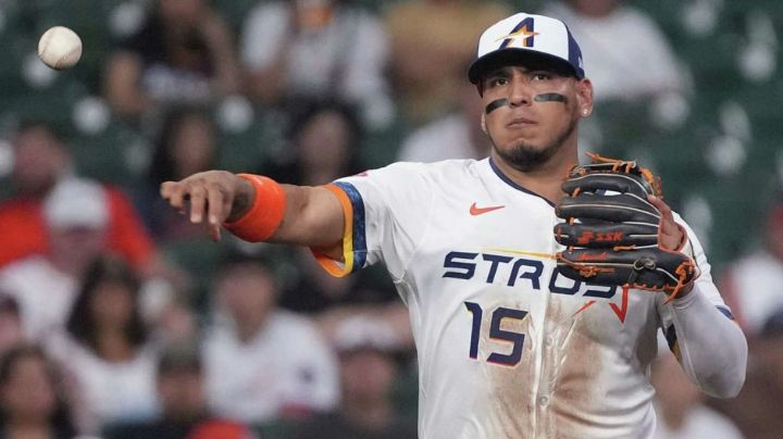 Houston Astros ya buscan el reemplazo de Isaac Paredes; lesión lo dejará fuera varias semanas