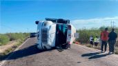 Foto ilustrativa de la nota titulada Sonora: Se vuelca camión de pasajeros en Empalme, hay 11 lesionados y cierre vial