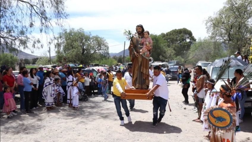 Ataque armado en plena fiesta patronal dejaría a varios heridos, en comunidad de Michoacán