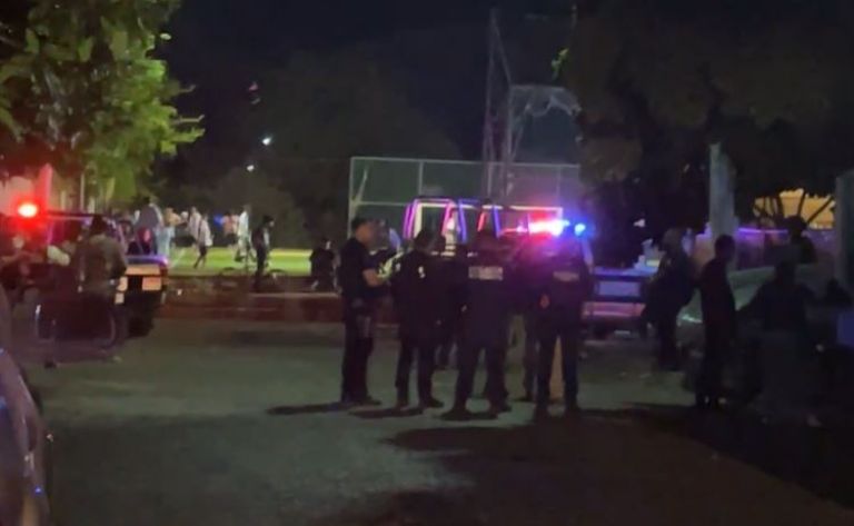 El crimen ocurrió a escasos metros de un campo deportivo