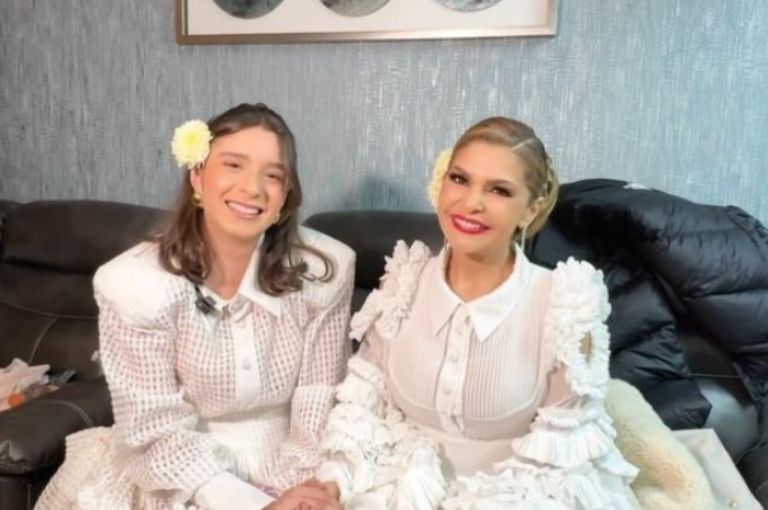 Itatí Cantoral con su hija María Itatí Cantoral