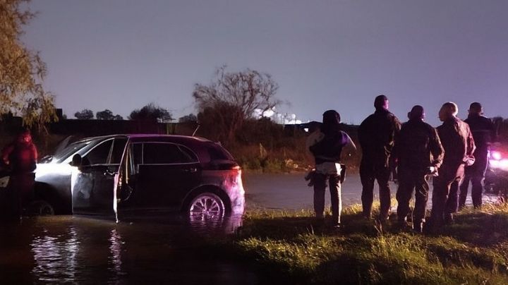 Ciudad Obregón: Sicarios 'levantan' a joven y lo asesinan en un vehículo; FGJES investiga