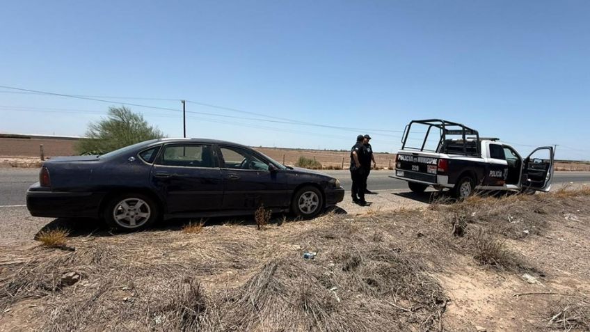 Lo paran por conducir a alta velocidad y lo sorprenden con auto robado en Hermosillo