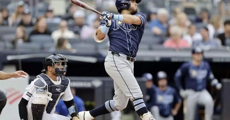 El mexicano pegó un hit y remolcó una carrera en este juego