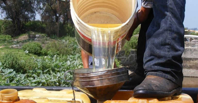 Aseguran 44 mil litros de combustible y toma clandestina en Coahuila