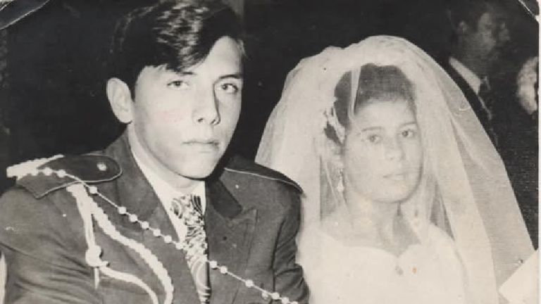 Se casaron vestidos de bomberos; en bodas de oro repitieron la historia en Ciudad Obregón