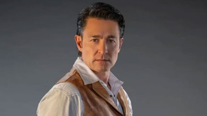 FOTOS: Fernando Colunga entra a un granero en llamas como todo un 'Superman' mexicano