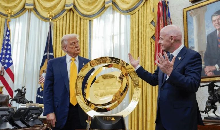 Donald Trump ha mantenido conversaciones con Gianni Infantino para tratar temas relacionados con la Copa del Mundo