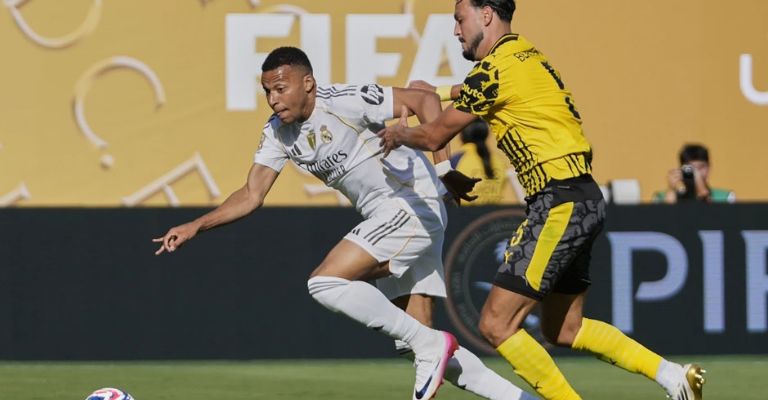 Mbappé enfrentará su exequipo en el Mundial de Clubes