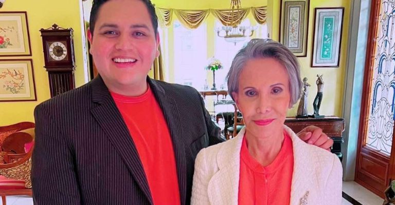 Productor del documental sobre Florinda Meza 