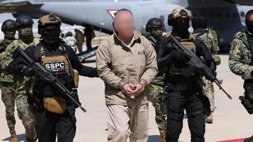 ¿Presión de Trump? México envía más narcos a EU; extradita a 26 criminales de alto rango