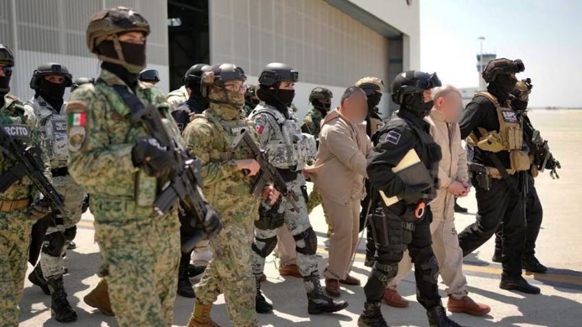 Lista completa de los 26 reclusos extraditados a Estados Unidos; hay narcos de alto rango