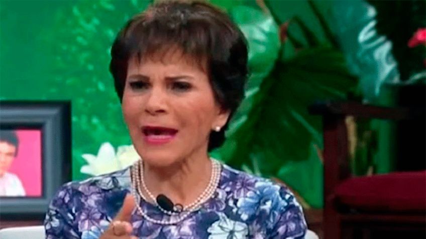 Pati Chapoy arremete contra el libro de Cazzu en 'Ventaneando', mostrando su desaprobación