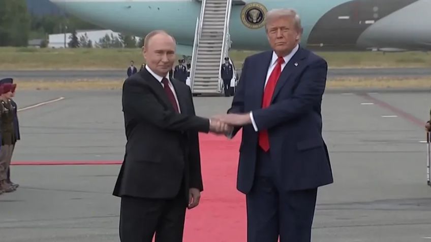 VIDEO: Así se reúnen Trump y Putin en Alaska; buscan tregua en Ucrania