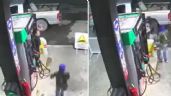 Foto ilustrativa de la nota titulada VIDEO: Encapuchados amenazan a empleada y asaltan una gasolinera en Nuevo León