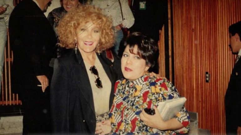 Efigenia Ramos lloró al recordar a su jefa, doña Silvia Pinal