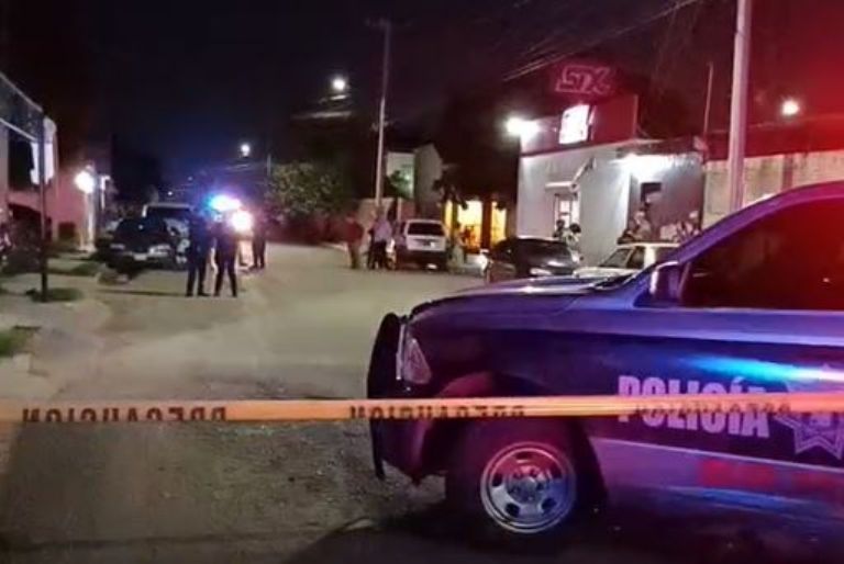 El lugar de los hechos fue acordonado por autoridades