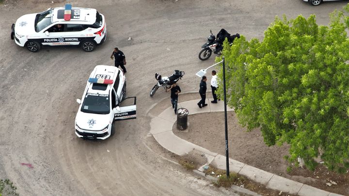 Hermosillo: Víctima detiene a mujer que le habría robado su billetera del vehículo