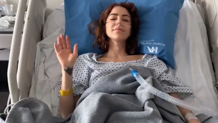 Regina Murguía fue operada por tumores cancerígenos