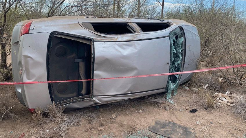 FOTOS: Trabajadora del IMSS se accidenta en Valle de Empalme; su vehículo queda inservible