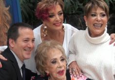 Foto ilustrativa de nota Alejandra Guzmán y Sylvia Pasquel demolerían Teatro Silvia Pinal y no indemnizarían a empleados