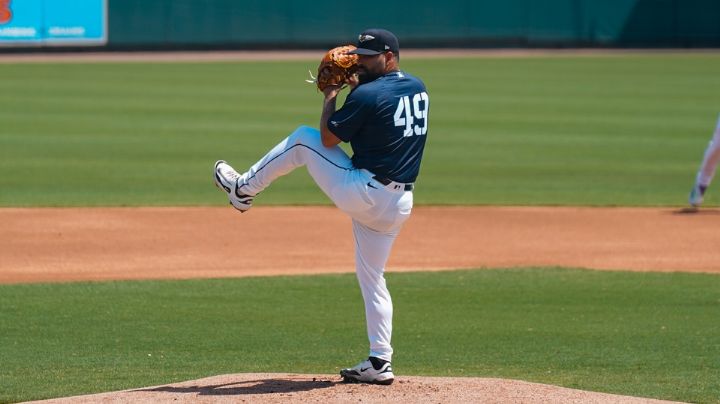 El lanzador mexicano José Urquidy, inicia su proceso de rehabilitación para regresar a MLB