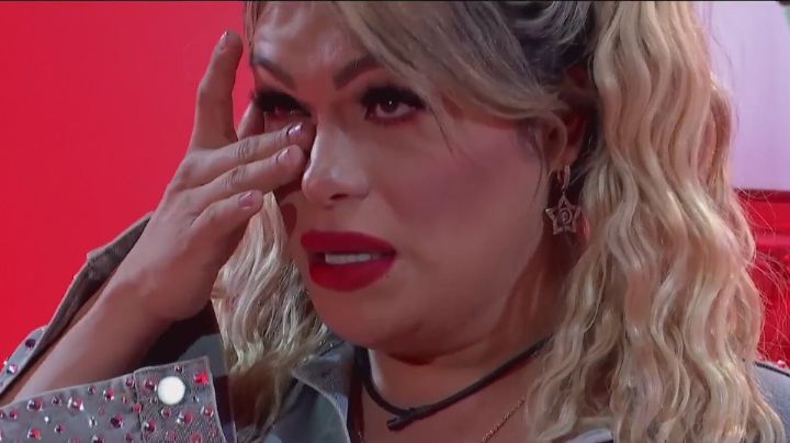 ¿Está grave? Wendy Guevara aparece desde el hospital y confirma cirugía; asegura lloró por horas