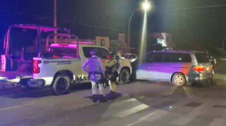 Patrulla de la Guardia Nacional protagoniza choque en céntrico crucero de Ciudad Obregón