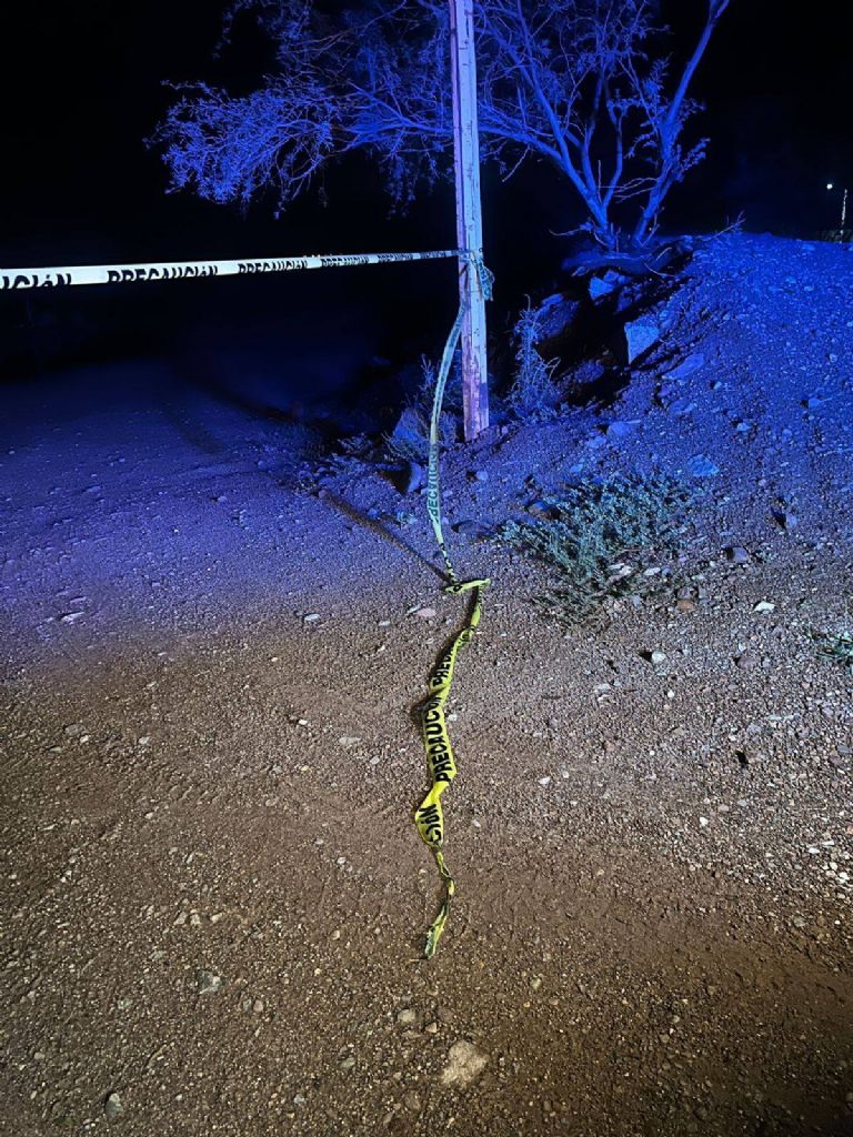 La zona estaba acordonada con cinta de precaución por alerta de creciente