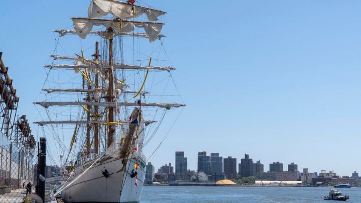 El Buque Cuauhtémoc reanuda operaciones tras el accidente en Nueva York