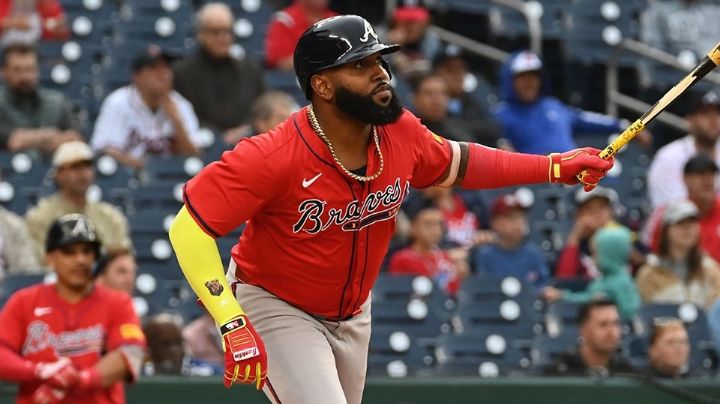 Marcell Ozuna produce tres y los Braves completan la barrida sobre los Nationals