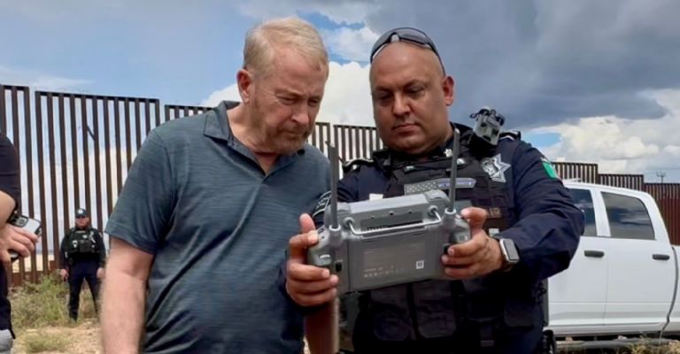 Gobierno de Sonora y autoridades de EU supervisan operativos en la frontera