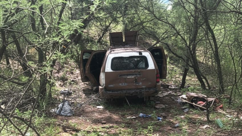 Lo dejaron abandonado: Encuentran vehículo del crimen organizado en predio de Nogales